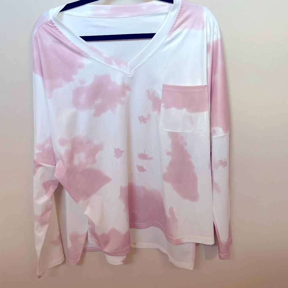 Boutique long sleeve top